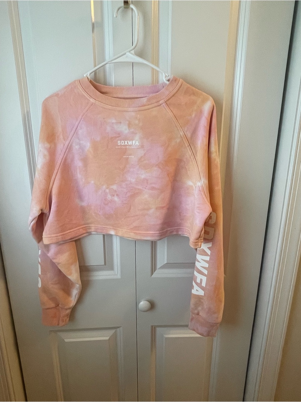 Sarah’s Day x White Fox Active |  Pink Peach Tie-Dye Cropped Sweatshirt